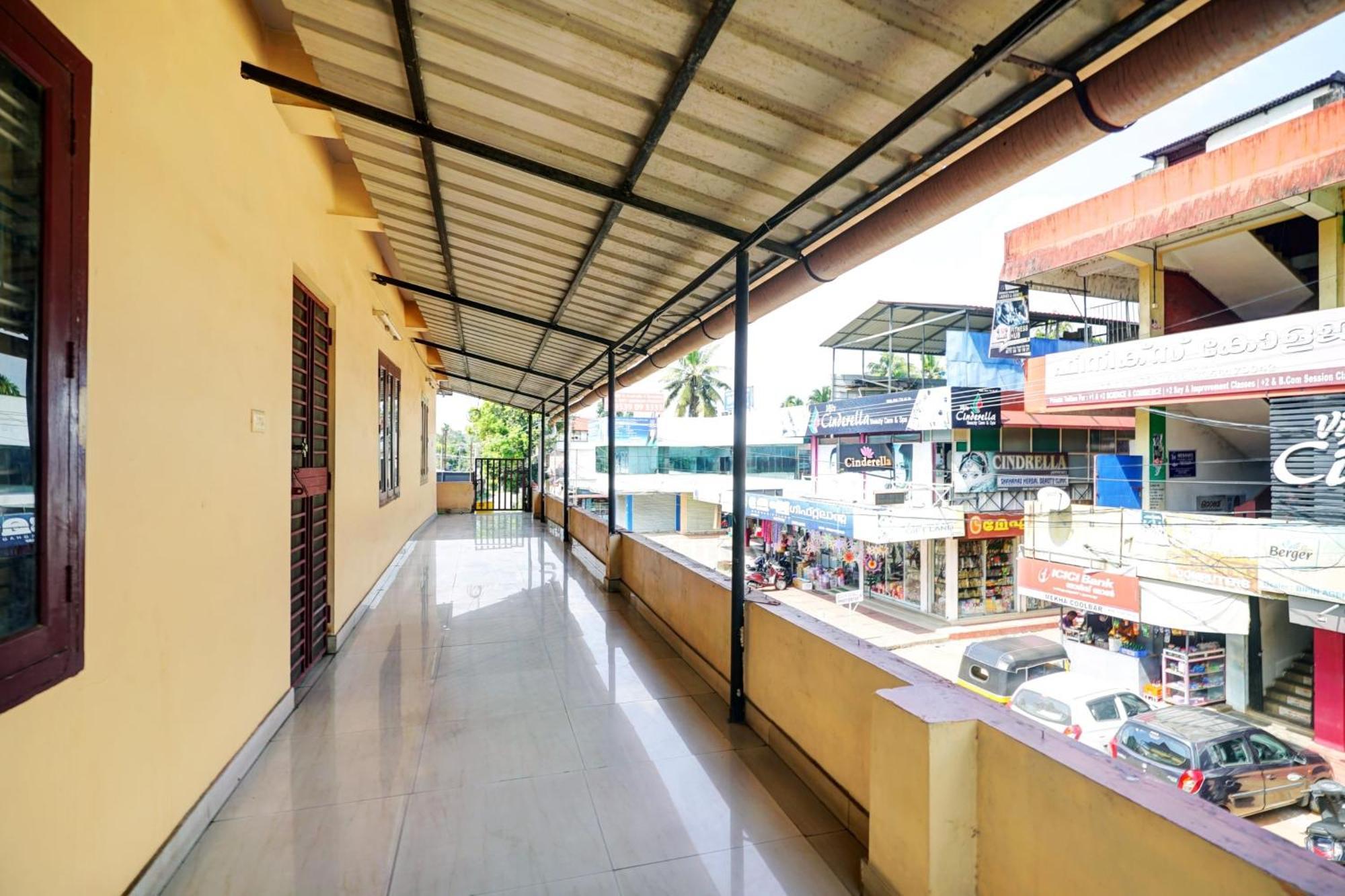 Hotel O Lekshmi Rooms & Villas Mavelikara Kültér fotó